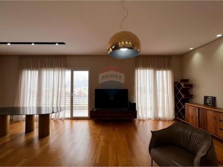 Apartament 2+1+2 me qira te Kopshti Botanik!