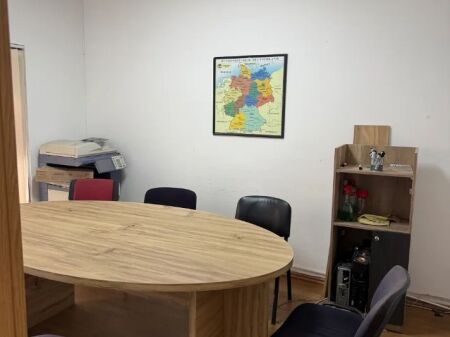 Qera | Ambjent Biznesi | Ambasada Amerikane | 500 €/muaj