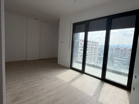Shitet Apartament 2+1 DonBosco