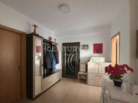 APARTAMENT 2+1+PARKING ME QIRA NË LAPRAKË