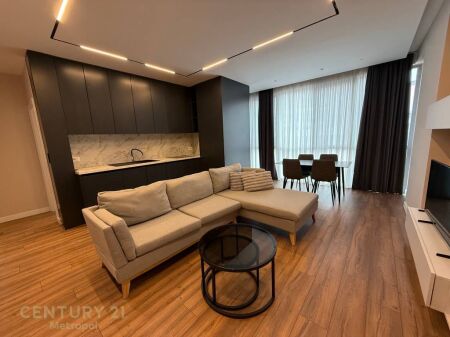 AFFITTASI APPARTAMENTO 3+1+2+POSTO AUTO, EX MERCATO ELETTRICO!