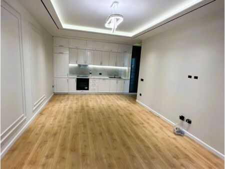 Apartament i ri i mobiluar me qira në Paskuqan  Post parkimi 600 € /Muaj