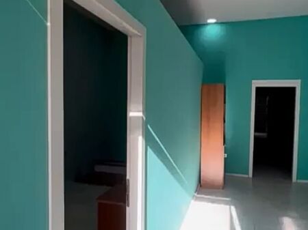 JEPET ME QERA AMBJENT BIZNESI TEK RRUGA E DIBRES, 100M MBI FAKULTETIN E MJEKESISE,