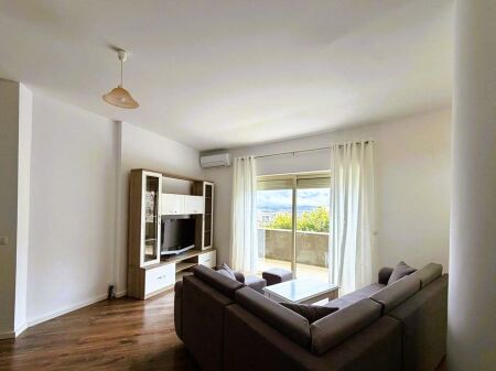 APARTAMENT 1+1 I PABANUAR ME PARE PER QIRA NE FRESK!