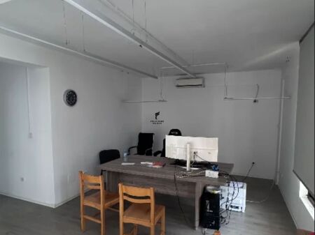 ZYRE ME QERA 112 M2 VASIL SHANTO 120.000 LEKE FH-58452