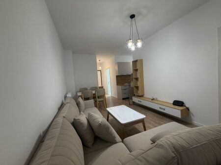 Laprak, Apartament 1+1 Per Qira