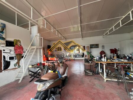 JEPET ME QERA MAGAZIN NE ISH KENETE DURRES!