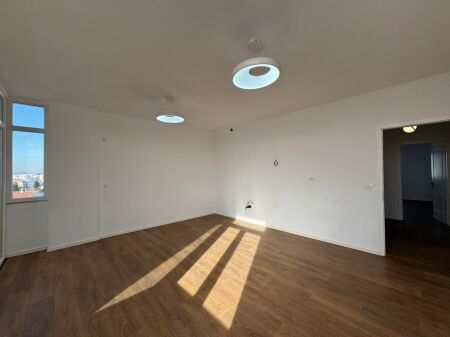 Shitet Apartament 2+1+2 Mine Peza, Prokuroria e Tiranes