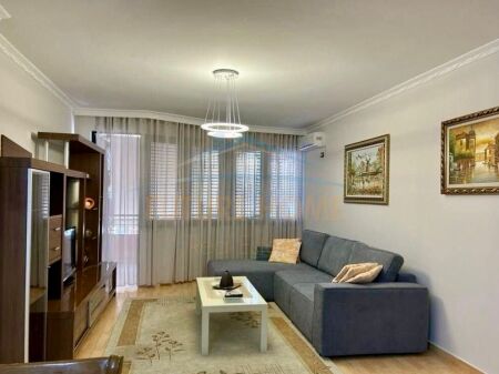Rent, Apartment 2+1+2, 21 Dhjetori, Tirana