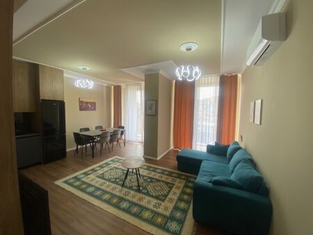 Tirane, apartment 2+1 for rent, 1st floor, 100 m² 900 € (Rruga Riza Cerova)

