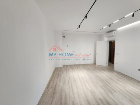 Zyre me qera tek Zogu i Zi Tirane