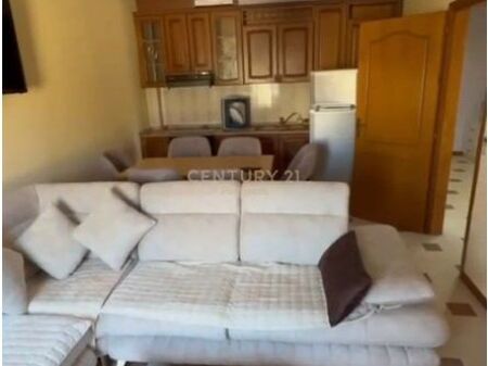 Appartamento 2+1+2 in vendita con vista mare a Durazzo