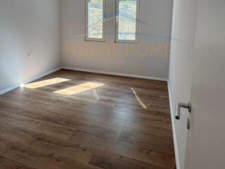 In vendita, Appartamento 2+1+2, Via Dajti, Fresk