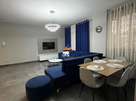 JEPET APARTAMENT ME QERA 2+1 SHKOZE 500 EURO
