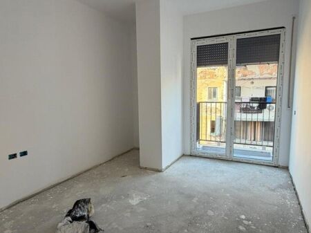 Apartment 2+1 for sale Ali Demi, Electric Market