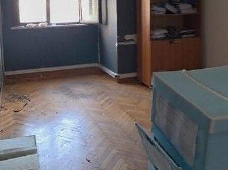 Qera, Ambjent Biznesi, Qender, Tirane.