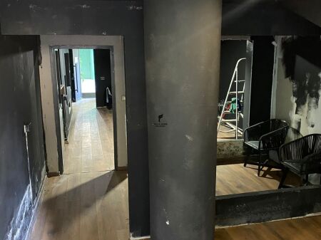 NEGOZIO IN AFFITTO 80 M2 COMUNE DI PARIGI 60.000 LEKE FH-58572