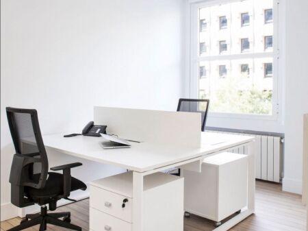 OFFICE FOR RENT 96 M2 VASIL SHANTO 150,000 LEKE FH-58534