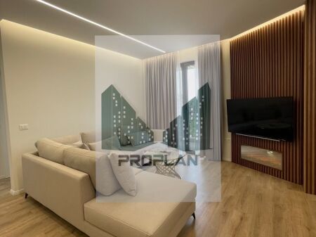 📢 IN AFFITTO – Appartamento 2+1+2 + 🅿️ | Bulevardi i Ri