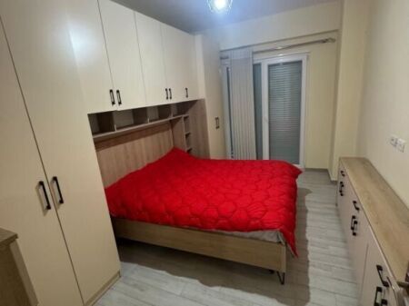 apartament 1+1 me qira  5 minuta nga Rruga e Elbasanit