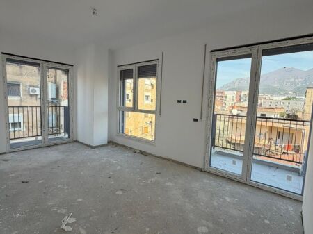 🏡 Shitet Apartament 2+1 – Ali Demi (Tregu i Ri Elektrik) ✨