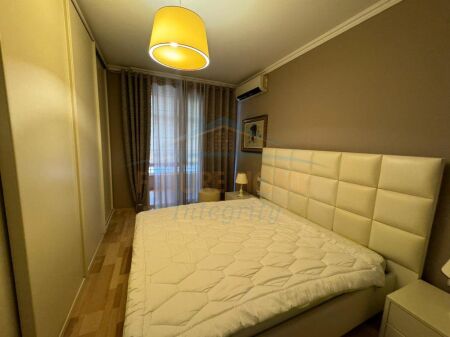 Qera, Apartament 2+1, Ish Tregu Elektrik, Tiranë.