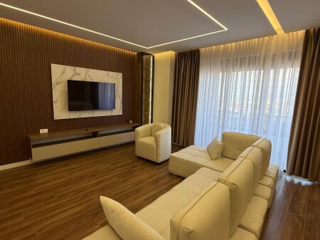 🏡 Jepet me qira Apartament 2+1+2 – Kodra e Diellit, Kompleksi Aleksandros