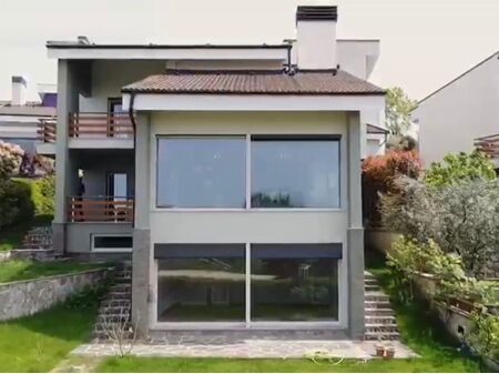 🏡 Vilë Luksoze për Shitje – Rolling Hills 1 | Pranë Tirana East Gate (TEG)