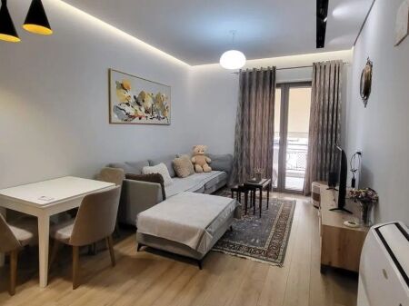 ✨Shitet 1+1 te KOMPLEKSI DELIJORGJI, SIP: 75.6 m² ✨