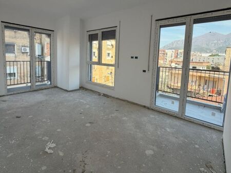 🏡 FOR SALE APARTMENT 2+1 – in Ali Demi, near the Electric Market