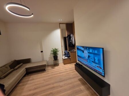 Shitet Apartament 1+1 te Liqeni Thatë