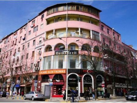 Shitet Apartament 1+1, për Shitje