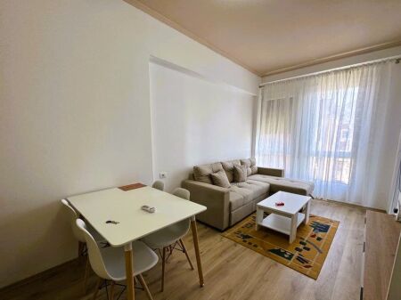 APARTAMENT 1+1 ME QIRA TEK 5 MAJI!
