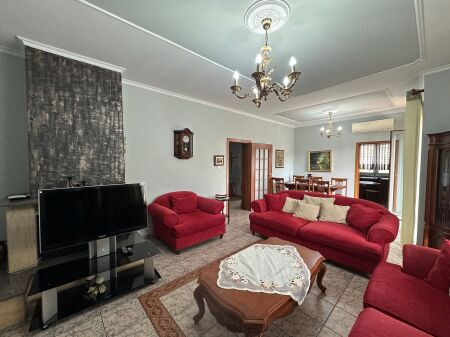 Vile Private me Qira Ali Dem