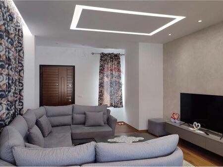 Apartment 3+1+2 for rent Blloku