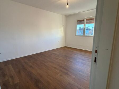 🏠 Vendesi in vendita Appartamento 1+1  📍 Presso Oxhaku 💳 Prezzo con credito: 93.000 €