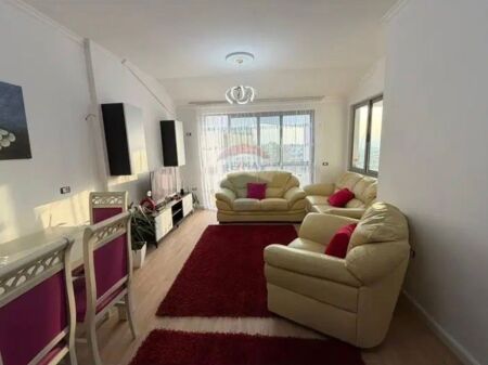 Apartament - Për Shitje - Rruga Muhamet Deliu, Tiranë