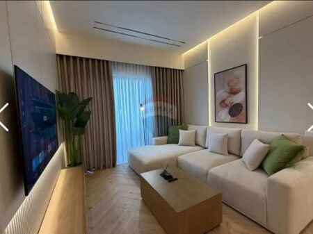 Apartament 2+1+2 tek Tirana Garden Building