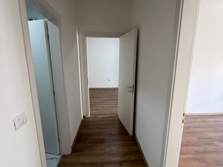 Apartament 1+1, Zogu i Zi!