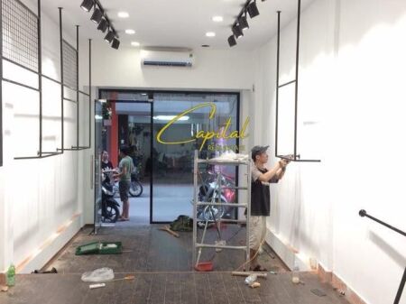 DYQAN ME QIRA 70 M2 YZBERISHT 65.000 LEKE