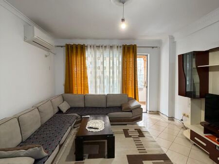 Appartamento 2+1 in Affitto – Astir, vicino al Bar Famed