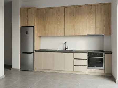 🏢Alla fine di Via 5 Maji, vicino ai palazzi della ricostruzione, si affitta un appartamento 2+1, parzialmente arredato 40,000Leke