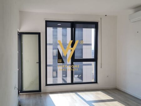 JEPET ZYRE 64 M2 ME QIRA TE KOM.ERLI-D, PORCELAN 50.000 LEKE