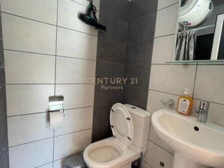 SHESIM DY GARSONJERE VIJE E DYTE NE SARANDE!