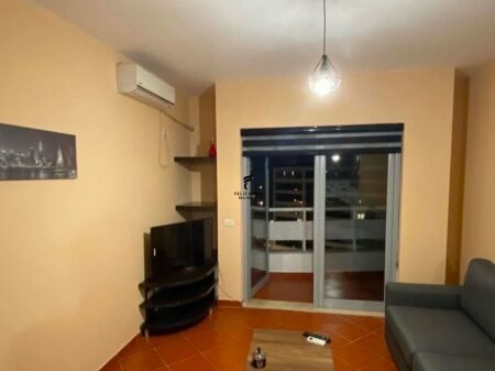 APPARTAMENTO IN AFFITTO 1+1 PALAZZO CON FRECCIA 55.000 LEKE FH-58751