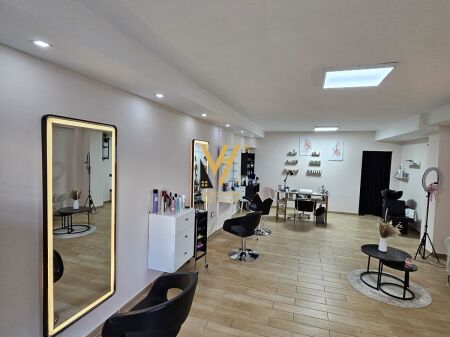 JEPET DYQAN 60 M2 ME QIRA TE ISH EKSPOZITA 60.000 LEKE