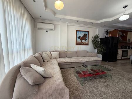Apartment 2+2 For Sale in Parliament, Tirana - 260000€ | 100 m²
