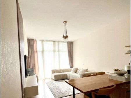 Contemporary Apartment for Sale in the Municipality of Paris