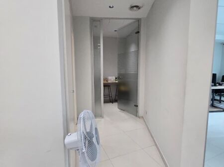 Zyre per qera tek Delijorgji rruga e Kavajes