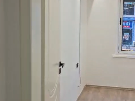 OFFICE FOR RENT 50M2 WILLSON SQUARE 75,000 LEKE FH-58606